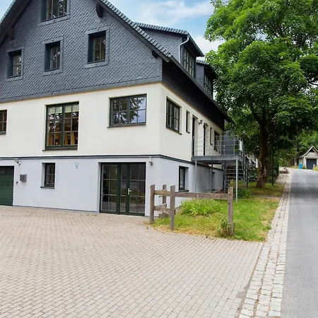 With Terrace, Cleaning Included Apartment Eisfeld