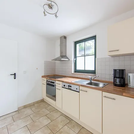 With Terrace, Cleaning Included Apartment Eisfeld